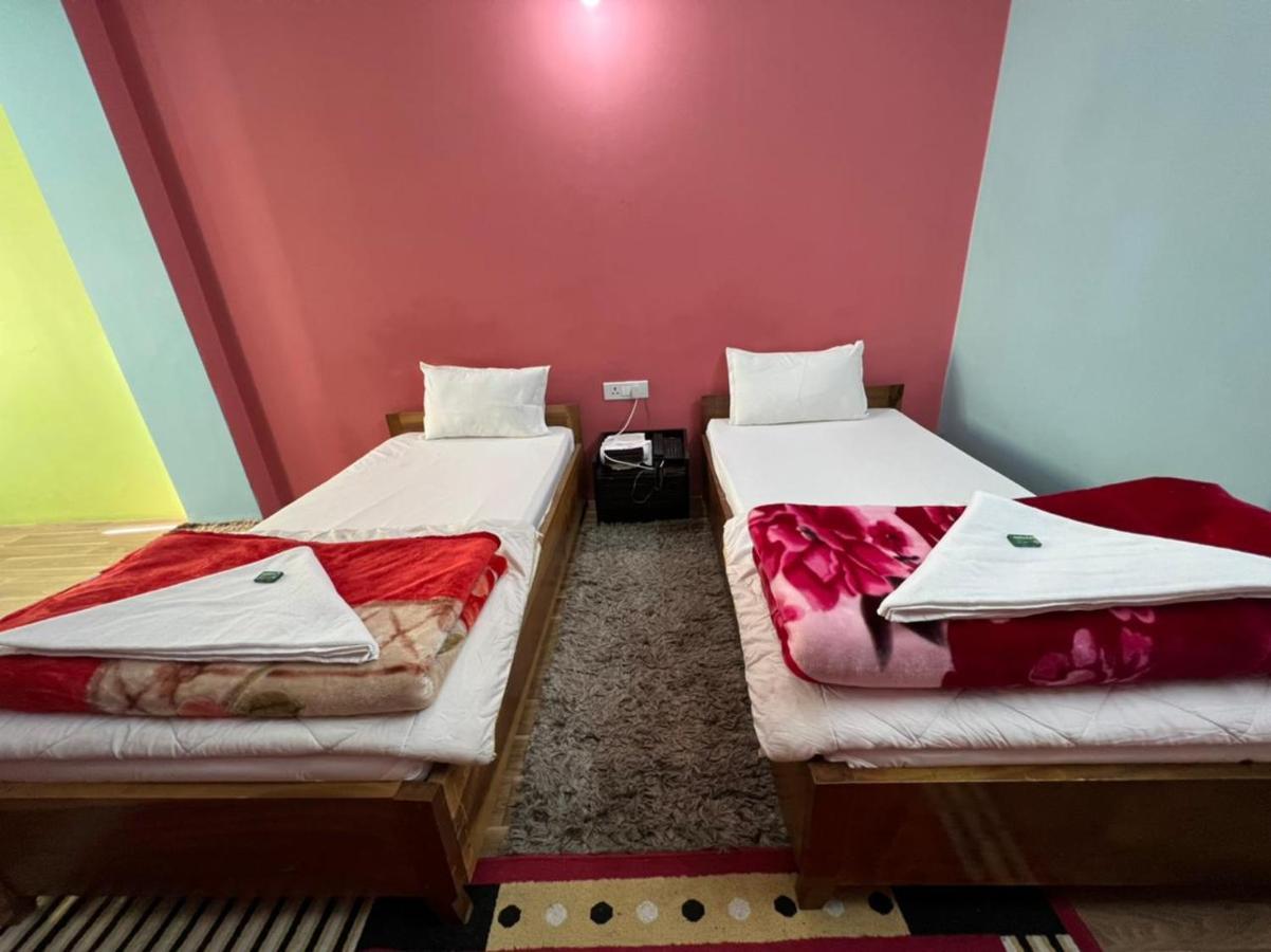 Hotel Tashi Ga Tsel Таванг Екстер'єр фото